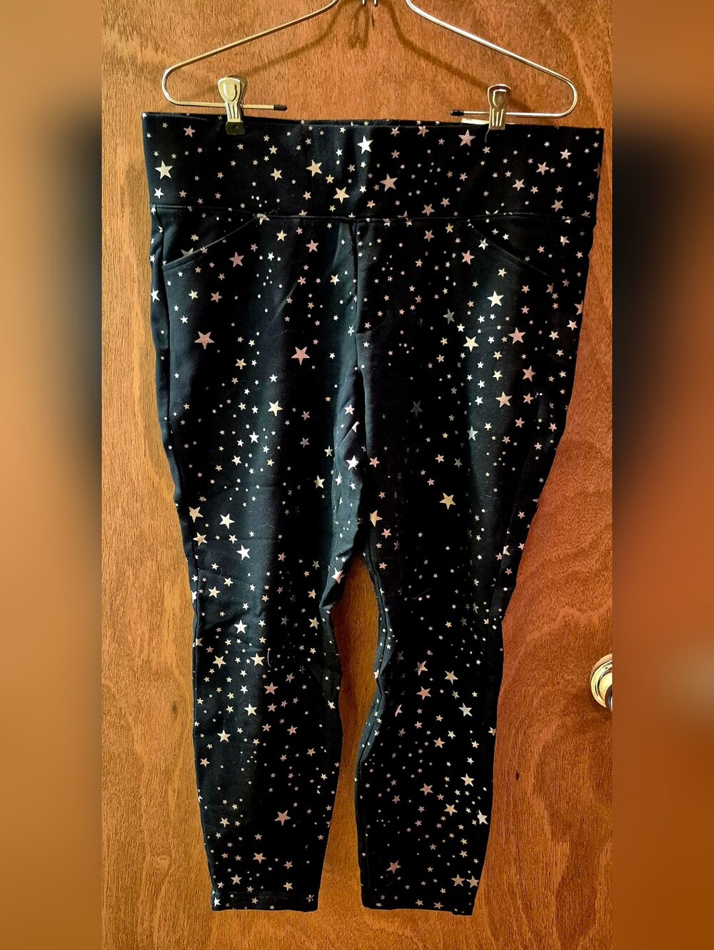 Black Star-Print Cropped "Pixie" Pants